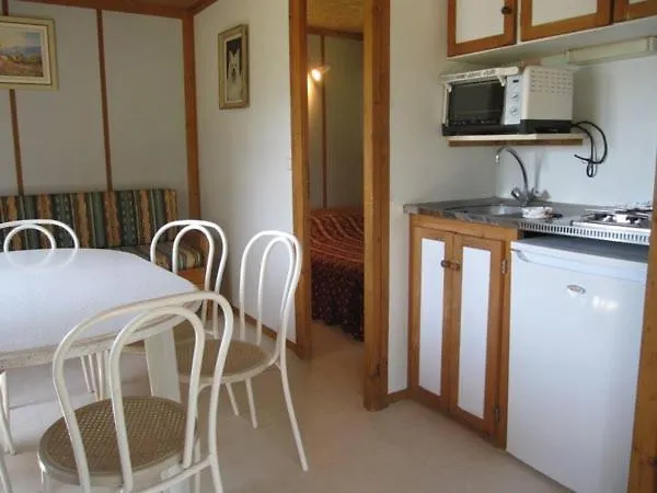 Chalet Des Menhirs Moulin-Mage 0*,